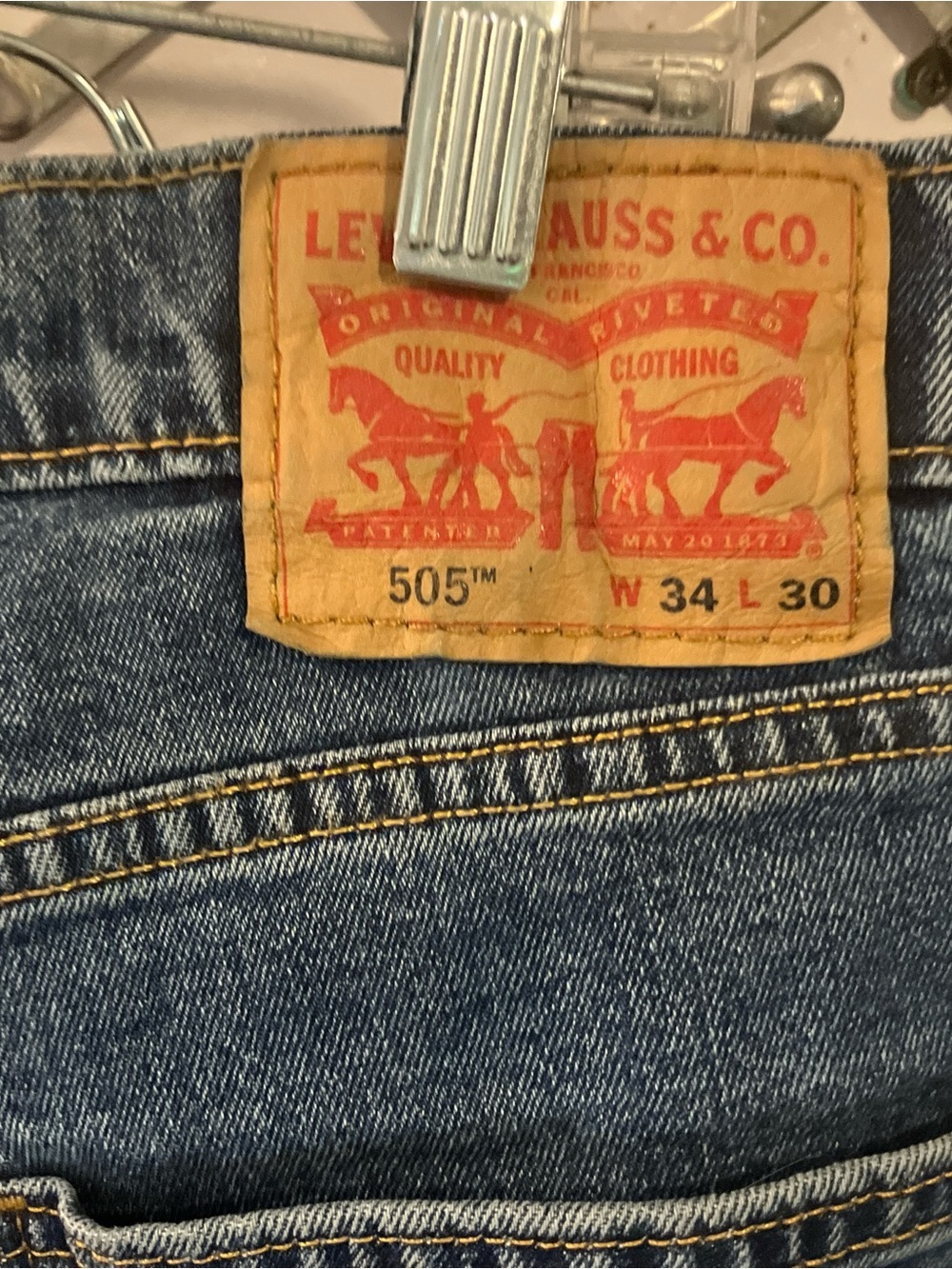 Levi's 505 Men's Straight Leg Jeans in Denim Blue w34/30